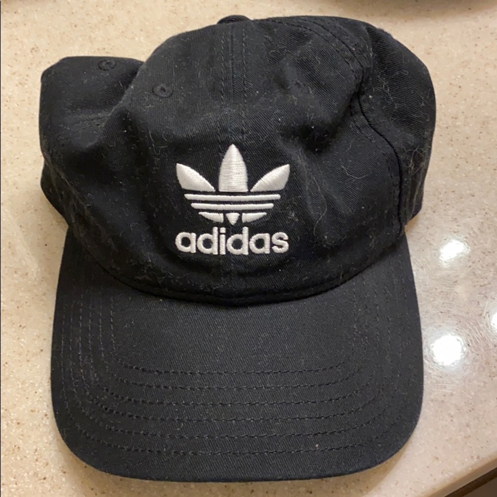 Adidas black baseball hat